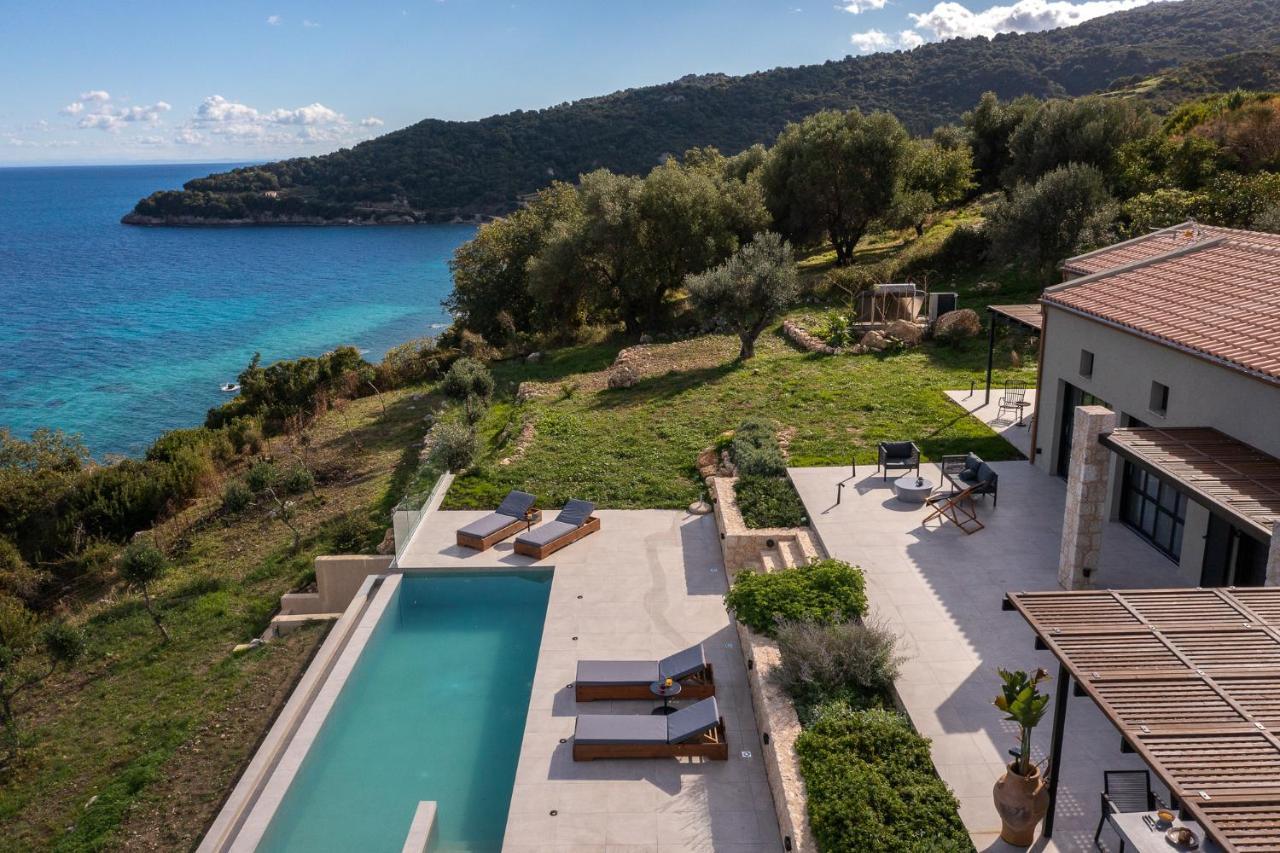 Ktima Agrapidos - Grandpa Villa Poros  Buitenkant foto